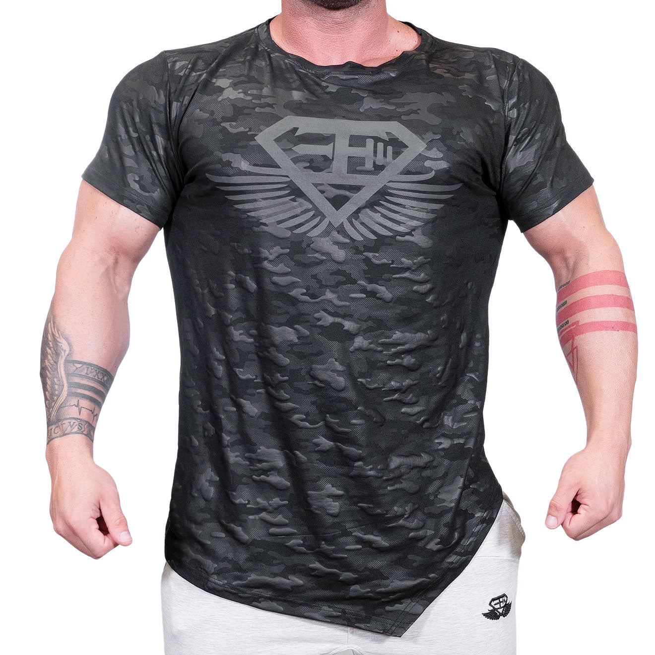 Body Engineers Tシャツ コンフォートフィット / ブラックカモフラージュ 1枚目の画像