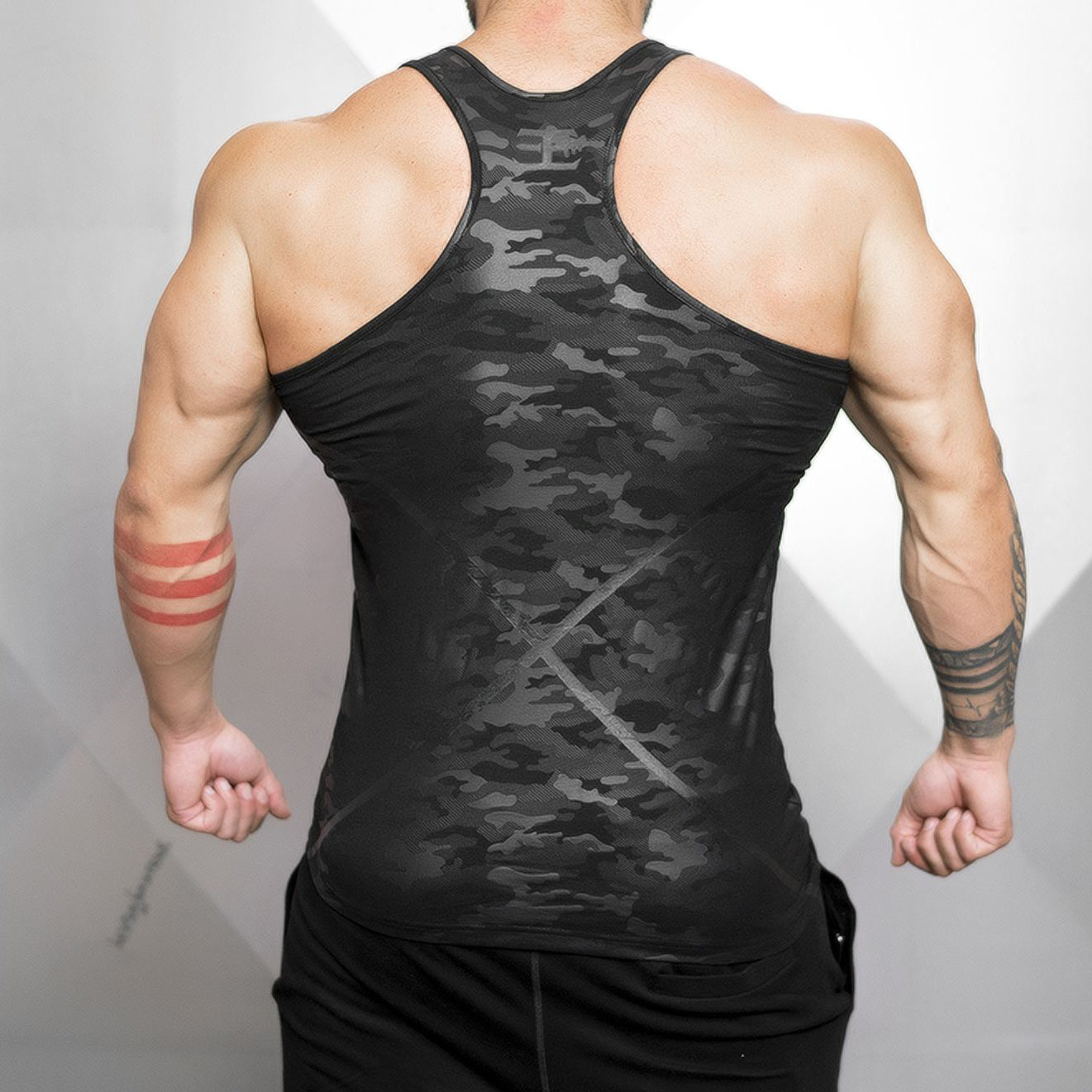 Body Engineers Tシャツ プロメテウスタンク / ブラックカモフラージュ 3枚目の画像