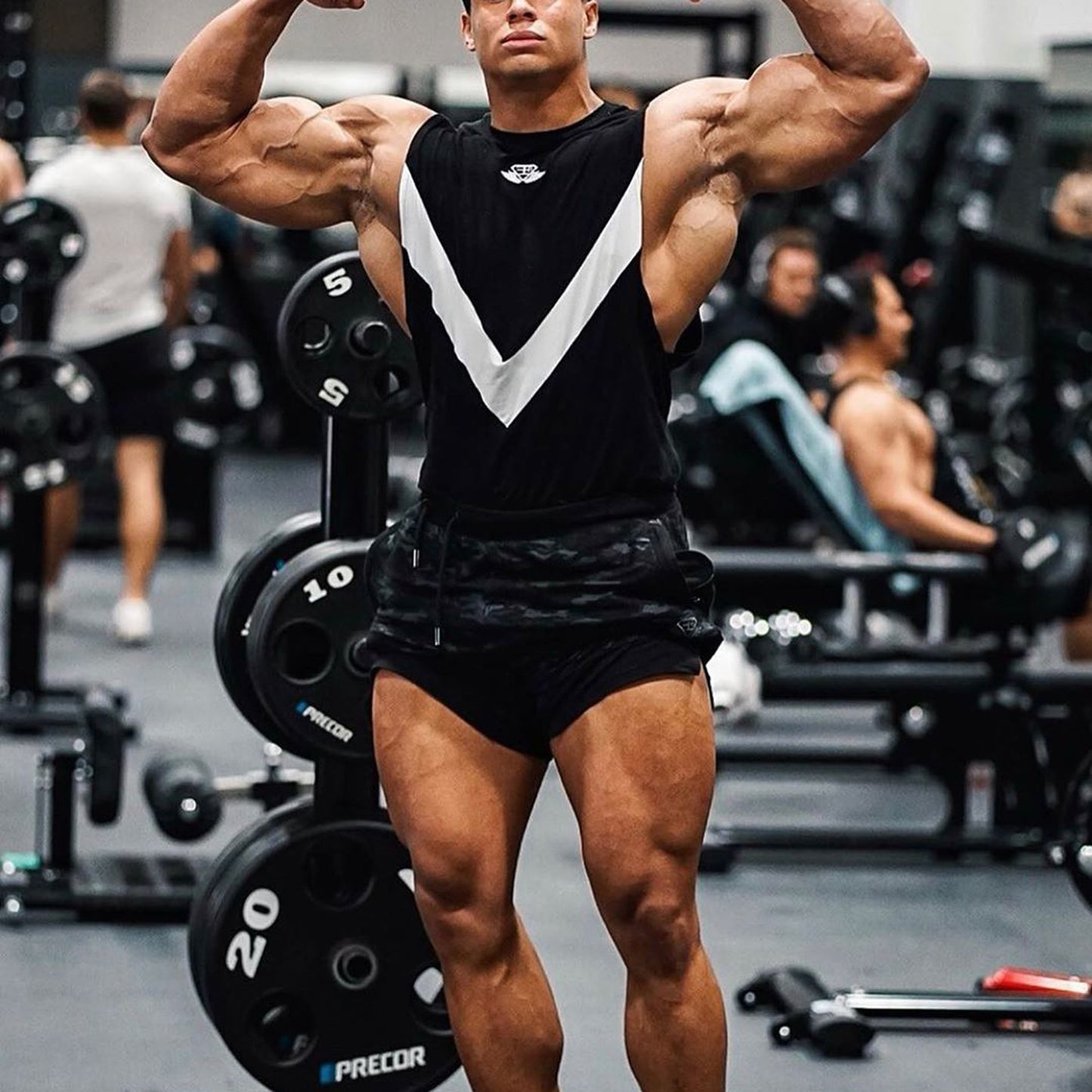 Body Engineers(ボディエンジニア) Tシャツ