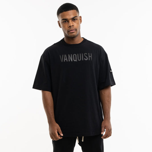 VANQUISH(ヴァンキッシュ) Tシャツ オーバーサイズ ウォームアップ / ブラックアウト 1枚目の画像