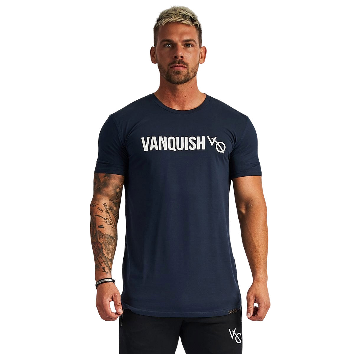 VANQUISH(ヴァンキッシュ) Tシャツ