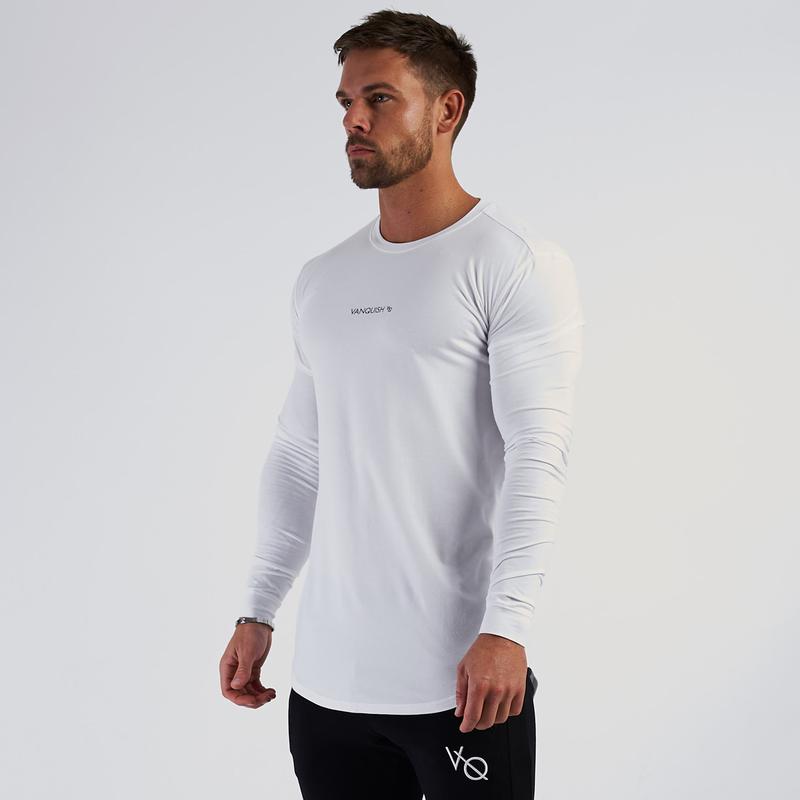 VANQUISH(ヴァンキッシュ) Tシャツ
